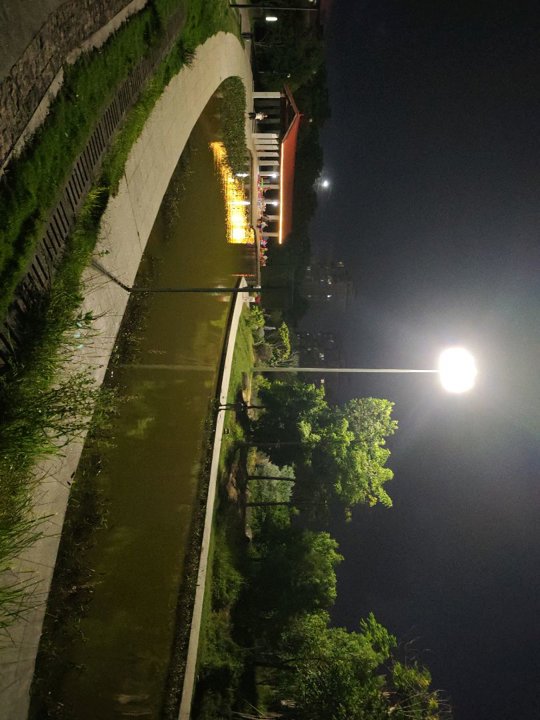 18159381885 的图片